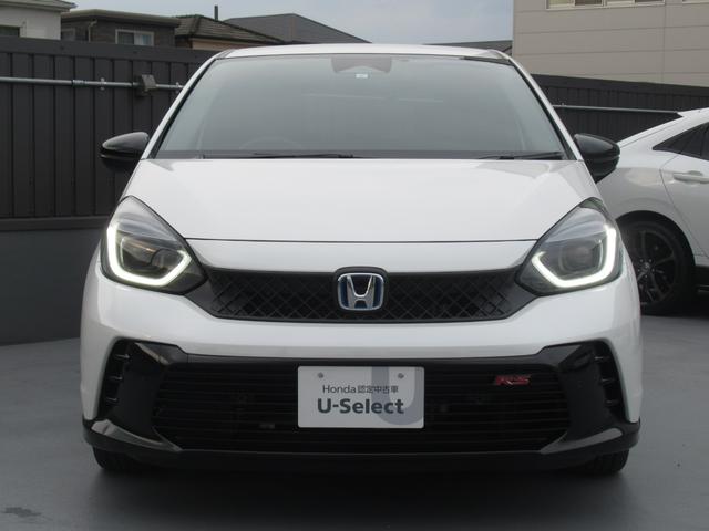 フィット e:HEVRS 純正9インチホンダコネクトナビ 社外ドラレコ前後 バックカメラ ブレーキホールド機能付き電子パーキングブレーキ パーキングセンサー前後 LEDヘッドライト 純正アルミホイール ワンオーナー(5枚目)