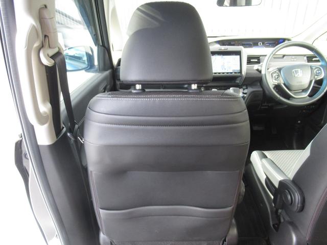 フリードハイブリッド ハイブリッド・Gホンダセンシング 純正9インチナビ タイヤ4本新品 両側パワースライドドア 運転席・助手席シートヒーター 電動格納ドアミラー 後席ロールサンシェード バックカメラ ETC LEDヘッドライト ワンオーナー(41枚目)