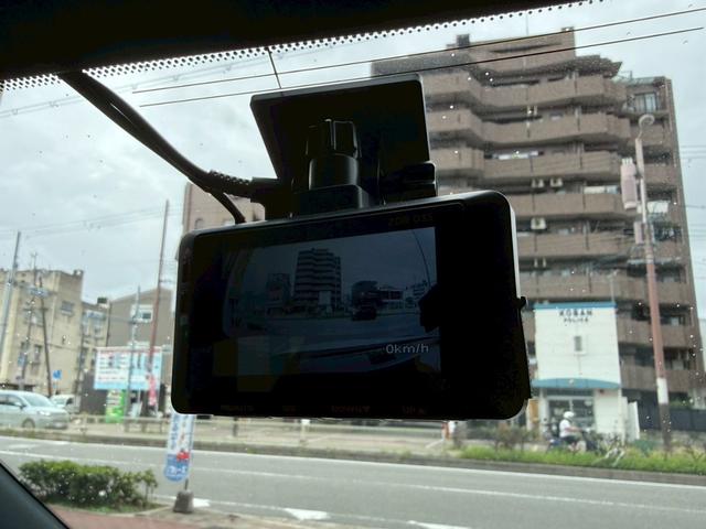 ＣＴ ＣＴ２００ｈ　Ｆスポーツ　★純正ナビ★フルセグＴＶ★Ｒカメラ★赤革★シートヒーター★パワーシート★衝突軽減★レーダークルーズ★レーンキープ★オートハイビーム★ＬＥＤライト★Ｂｌｕｔｏｏｔｈ接続可★ＦＲドラレコ★ＥＴＣ★（33枚目）