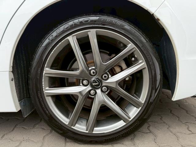 ＣＴ ＣＴ２００ｈ　Ｆスポーツ　★純正ナビ★フルセグＴＶ★Ｒカメラ★赤革★シートヒーター★パワーシート★衝突軽減★レーダークルーズ★レーンキープ★オートハイビーム★ＬＥＤライト★Ｂｌｕｔｏｏｔｈ接続可★ＦＲドラレコ★ＥＴＣ★（64枚目）