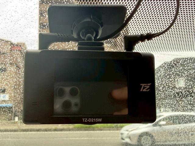 アクア Ｇ　Ｇ’ｓ　社外８インチナビ（ＡＶＩＣ－ＲＬ０９）★フルセグＴＶ★Ｒカメラ★Ｂｌｕｔｏｏｔｈ接続可★クルコン★社外マフラー★コンビシート★ＦＲドラレコＬＥＤライト★ＥＴＣ★純正１７インチＡＷ★（33枚目）