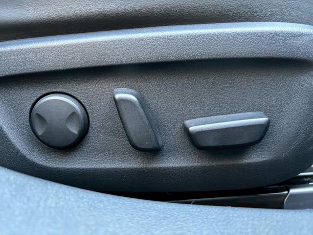ＭＡＺＤＡ３ファストバック ２０Ｓ　Ｌパッケージ　禁煙★エアロ★革★純ナビＴＶ★ＨＵＤ★ＢＳＭ★全周囲★ＢＯＳＥ★車高調★衝突軽減★レーンキーピング★レーダークルーズ★シートヒーター★ハンドルヒーター★Ｆ席パワーシート★ＥＴＣ★スマートキー２個★（15枚目）