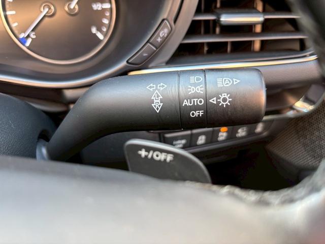 ＭＡＺＤＡ３ファストバック ２０Ｓ　Ｌパッケージ　禁煙★エアロ★革★純ナビＴＶ★ＨＵＤ★ＢＳＭ★全周囲★ＢＯＳＥ★車高調★衝突軽減★レーンキーピング★レーダークルーズ★シートヒーター★ハンドルヒーター★Ｆ席パワーシート★ＥＴＣ★スマートキー２個★（20枚目）