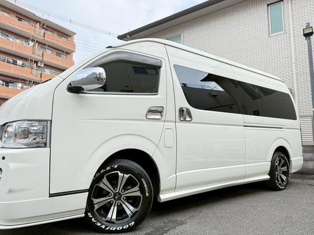 ハイエースワゴン グランドキャビン　１０人乗り★Ｆリップ★Ｓエアロ★Ｒ外バンパー★外テールランプ★ディスプレイオーディオ★Ｒカメラ★片側電動スライドドア★キーレス★社外１７インチＡＷ★ＡＣ１００Ｖ★ＥＴＣ★（40枚目）