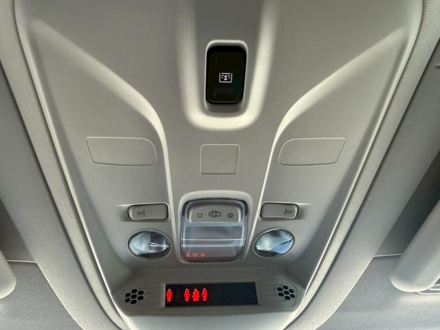 ベルランゴ シャイン　ＸＴＲ　パック　禁煙　専用インテリア　パノラマガラスルーフ　ディスプレイオーディオ　ナビ　フルセグＴＶ　Ｒカメラ　サイドカメラ　ブラインドスポット　衝突軽減　レーンキーピング　クルコン　ＦＲドラレコ　ルーフレール（38枚目）