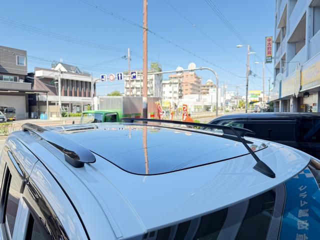 ベルランゴ シャイン　ＸＴＲ　パック　禁煙　専用インテリア　パノラマガラスルーフ　ディスプレイオーディオ　ナビ　フルセグＴＶ　Ｒカメラ　サイドカメラ　ブラインドスポット　衝突軽減　レーンキーピング　クルコン　ＦＲドラレコ　ルーフレール（54枚目）