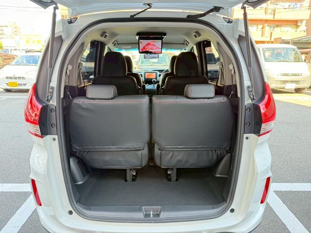 フリード クロスター 禁煙・社外8インチナビ・フルセグTV・フリップダウンモニター・Rカメラ・両側パワースライドドア・シートヒーター・衝突軽減・レーンキープ・レーダークルーズ・ドラレコ・LEDライト・ETC(18枚目)