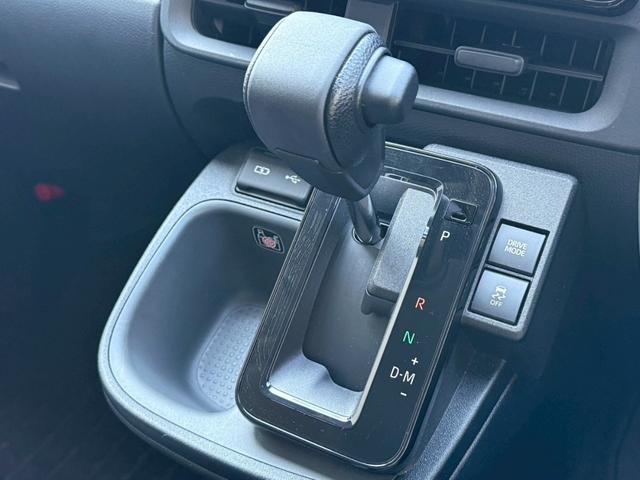 シエンタ Ｚ　禁煙・１０．５型ＤＡ・フルセグＴＶ・全周囲カメラ・Ｒカメラ・両側パワースライドドア・シートヒーター・衝突軽減・レーンキープ・レーダークルーズ・ＢＳＭ・シートヒーター・ハンドルヒーター・ＬＥＤライト（29枚目）