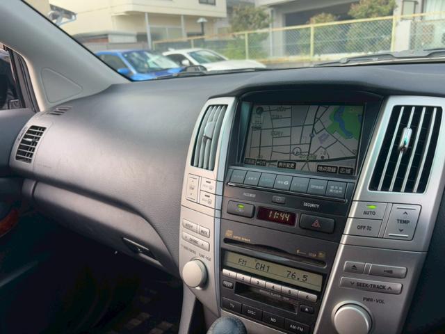 ハリアー ２４０Ｇ　Ｌパッケージリミテッド　・純正ナビ・Ｒカメラ・パワーバックドア・パワーシート・キーレス・ＨＩＤヘッドライト・ＥＴＣ・純正１７インチＡＷ（24枚目）