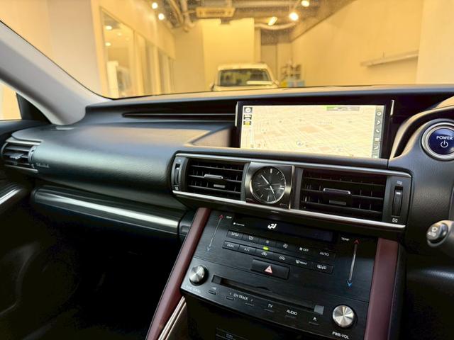 弊社は画像修正を行っておりません！写真も多く撮影し遠保のお客様でもご安心して頂けるように心がけております☆彡クリーニングも仕上げ業者様に依頼を行い最終チェックを行い使用感を極力無くすようにしております