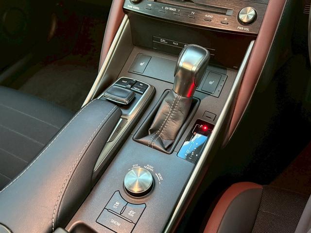 当店在庫車両は掲載の総額でご購入可能です！！仕入れ直販だから出来る価格です！詳しくはお問い合わせください☆ユーポス内環生野店０１２０−９３２−３９８