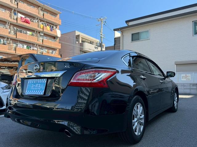 ティアナ ＸＬ　ナビＡＶＭパッケージ　禁煙・１オーナー・サンルーフ・純正ナビ・フルセグＴＶ・全周囲カメラ・Ｒカメラ・ブラインドスポット・衝突軽減・クルーズコントロール・パワーシート・クリアランスソナー・スマートキー・ＨＩＤライト・ＥＴＣ（9枚目）