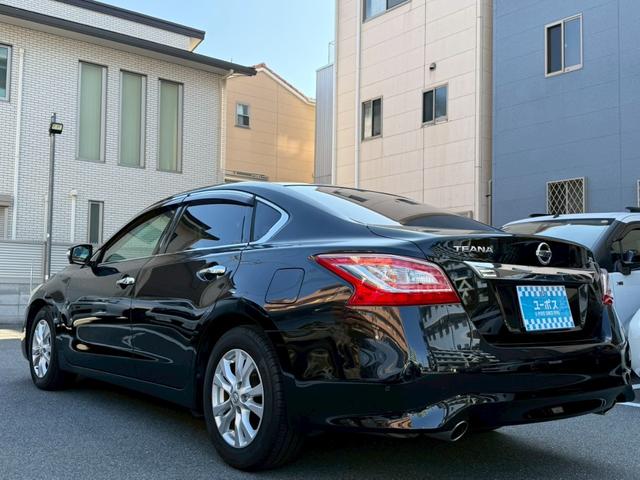 ティアナ ＸＬ　ナビＡＶＭパッケージ　禁煙・１オーナー・サンルーフ・純正ナビ・フルセグＴＶ・全周囲カメラ・Ｒカメラ・ブラインドスポット・衝突軽減・クルーズコントロール・パワーシート・クリアランスソナー・スマートキー・ＨＩＤライト・ＥＴＣ（11枚目）