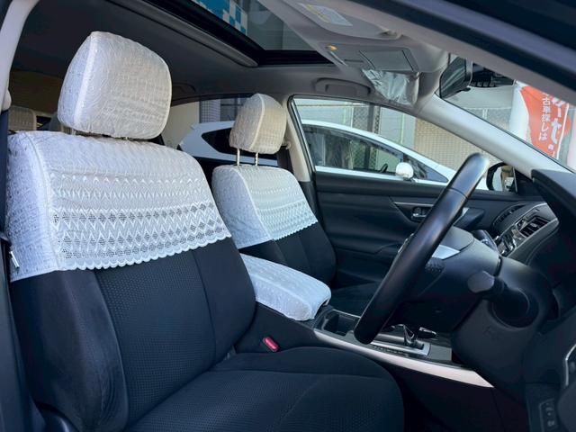 ティアナ ＸＬ　ナビＡＶＭパッケージ　禁煙・１オーナー・サンルーフ・純正ナビ・フルセグＴＶ・全周囲カメラ・Ｒカメラ・ブラインドスポット・衝突軽減・クルーズコントロール・パワーシート・クリアランスソナー・スマートキー・ＨＩＤライト・ＥＴＣ（14枚目）