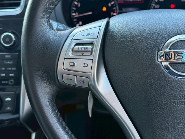 ティアナ ＸＬ　ナビＡＶＭパッケージ　禁煙・１オーナー・サンルーフ・純正ナビ・フルセグＴＶ・全周囲カメラ・Ｒカメラ・ブラインドスポット・衝突軽減・クルーズコントロール・パワーシート・クリアランスソナー・スマートキー・ＨＩＤライト・ＥＴＣ（28枚目）