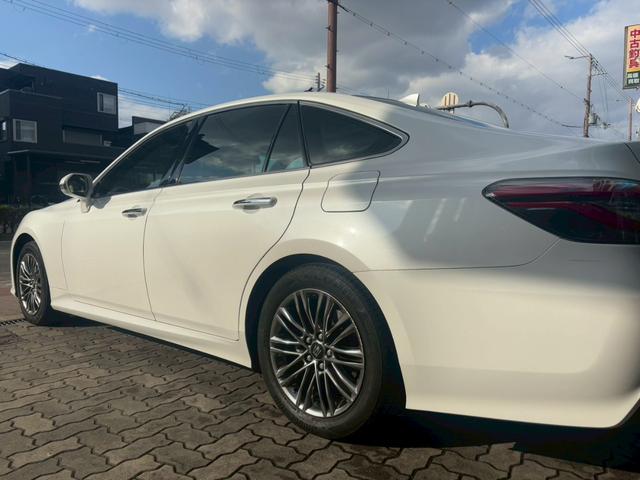 クラウンハイブリッド Ｓ　純正ナビ・フルセグＴＶ・全周囲モニター・Ｒカメラ・ブラインドスポット・衝突軽減・レーダークルーズ・ハンドルヒーター・パワーシート・シートヒーター・コンビシート・ＬＥＤライト・ＥＴＣ（45枚目）