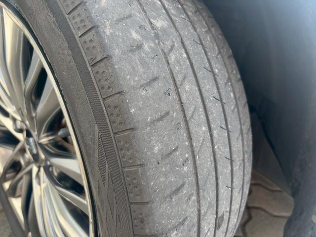 クラウンハイブリッド Ｓ　純正ナビ・フルセグＴＶ・全周囲モニター・Ｒカメラ・ブラインドスポット・衝突軽減・レーダークルーズ・ハンドルヒーター・パワーシート・シートヒーター・コンビシート・ＬＥＤライト・ＥＴＣ（53枚目）