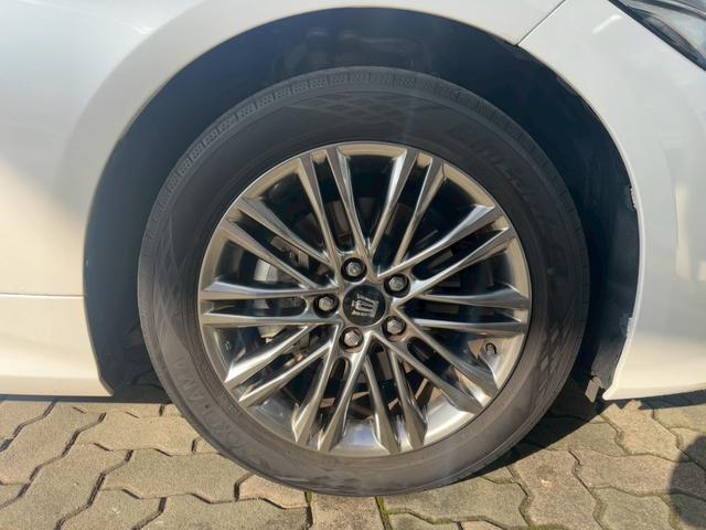 クラウンハイブリッド Ｓ　純正ナビ・フルセグＴＶ・全周囲モニター・Ｒカメラ・ブラインドスポット・衝突軽減・レーダークルーズ・ハンドルヒーター・パワーシート・シートヒーター・コンビシート・ＬＥＤライト・ＥＴＣ（56枚目）