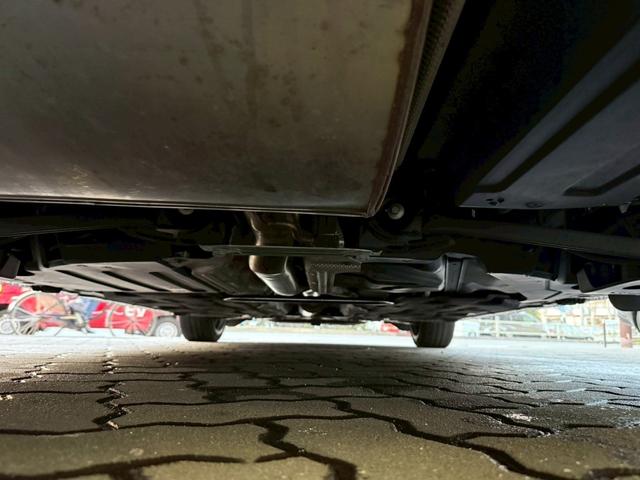 弊社は画像修正を行っておりません！写真も多く撮影し遠保のお客様でもご安心して頂けるように心がけております☆彡クリーニングも仕上げ業者様に依頼を行い最終チェックを行い使用感を極力無くすようにしております