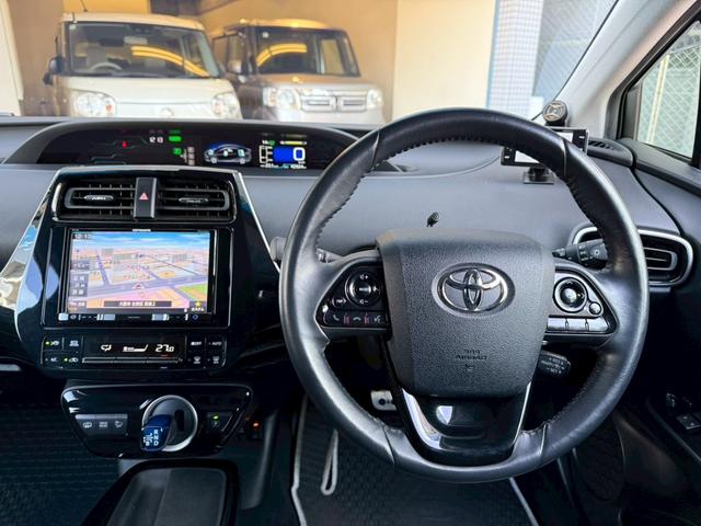プリウスＰＨＶ Ｓセーフティプラス　モデリスタエアロ・ローダウン・８インチナビ・フルセグＴＶ・Ｒカメラ・衝突軽減・レーダークルーズ・パーキングアシスト・ドラレコ・ハンドルヒーター・シートヒーター・ＬＥＤライト・オートハイビーム・ＥＴＣ（24枚目）