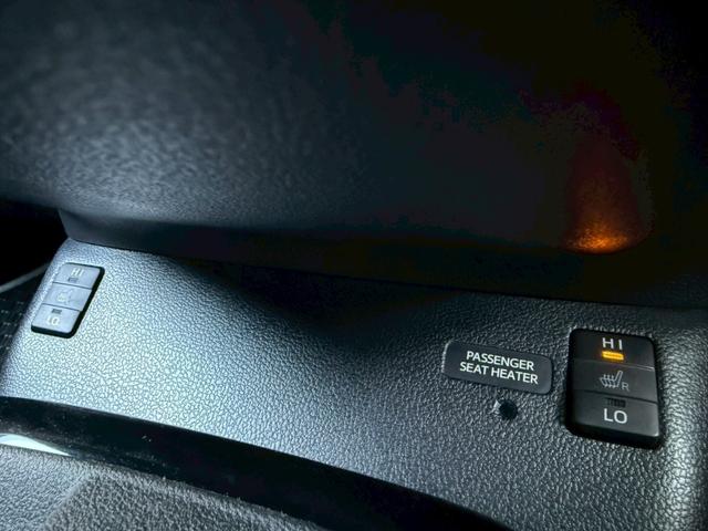 プリウスＰＨＶ Ｓセーフティプラス　モデリスタエアロ・ローダウン・８インチナビ・フルセグＴＶ・Ｒカメラ・衝突軽減・レーダークルーズ・パーキングアシスト・ドラレコ・ハンドルヒーター・シートヒーター・ＬＥＤライト・オートハイビーム・ＥＴＣ（29枚目）