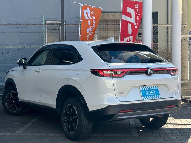 ヴェゼル Ｇ　９インチナビ（ＶＸＵ－２５ＶＺｉ）・フルセグＴＶ・Ｒカメラ・ホンダセンシング・ＬＥＤライト・スマートキー・ＥＴＣ・スマートキー２個・レーダークルーズ（9枚目）