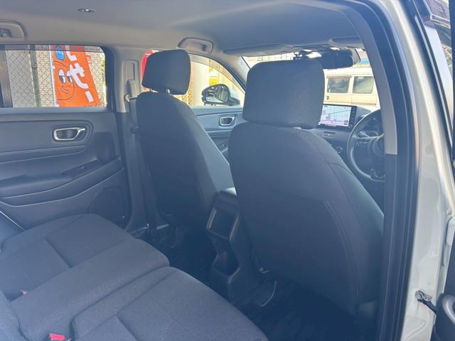 ヴェゼル Ｇ　９インチナビ（ＶＸＵ－２５ＶＺｉ）・フルセグＴＶ・Ｒカメラ・ホンダセンシング・ＬＥＤライト・スマートキー・ＥＴＣ・スマートキー２個・レーダークルーズ（14枚目）