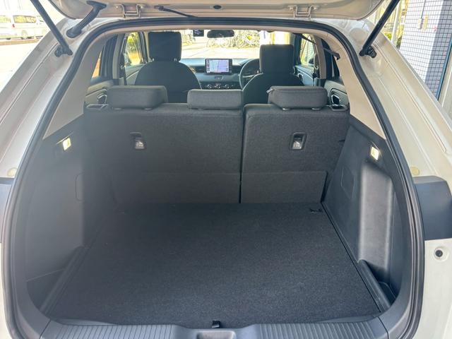 ヴェゼル Ｇ　９インチナビ（ＶＸＵ－２５ＶＺｉ）・フルセグＴＶ・Ｒカメラ・ホンダセンシング・ＬＥＤライト・スマートキー・ＥＴＣ・スマートキー２個・レーダークルーズ（16枚目）