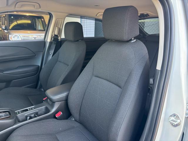 ヴェゼル Ｇ　９インチナビ（ＶＸＵ－２５ＶＺｉ）・フルセグＴＶ・Ｒカメラ・ホンダセンシング・ＬＥＤライト・スマートキー・ＥＴＣ・スマートキー２個・レーダークルーズ（22枚目）