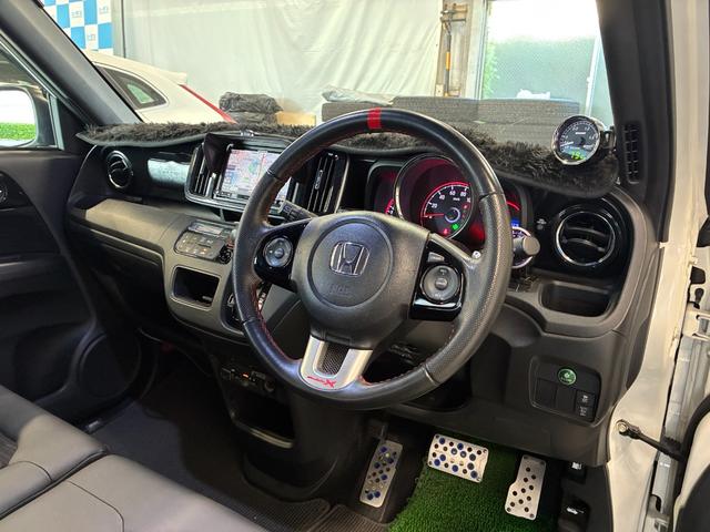 N-ONE モデューロX ユーザー買取・禁煙・社外ナビ・フルセグテレビ・クルーズコントロール・ブーストメーター・外Fスポイラー・外足回り・パドルシフト・コンビシート・ETC・外15インチアルミホイール・内外装クリーニング済み(16枚目)