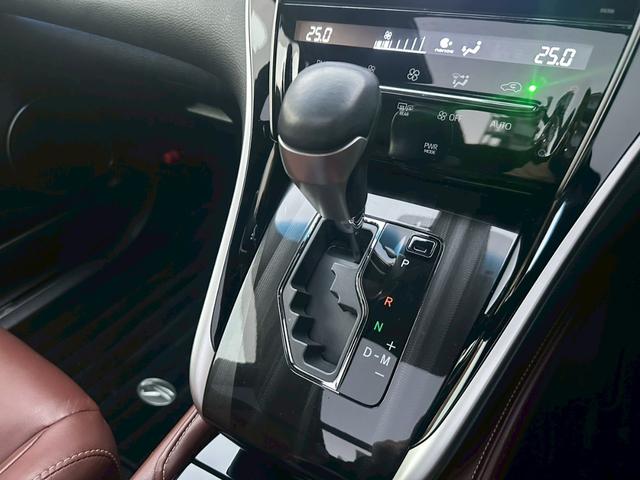 ハリアー プログレス　メーカーナビ・フルセグＴＶ・ＪＢＬ全周囲・モデリスタエアロ（ＦＳＲ）・パノラマＳＲ・コンビシート・パワーシート・パワーバックドア・ＬＥＤライト・スマートキーレーダークルーズ・セーフティーセンス・ＥＴＣ（33枚目）