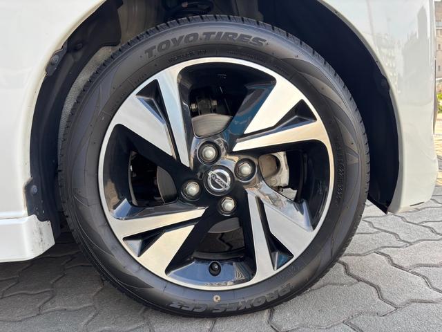 デイズ ハイウェイスター　Ｇターボ　純正オーディオ・アラウンドビューモニター・Ｒカメラ・エマージェンシーブレーキ・レーンキープ・スマートキー・プッシュスタート・ＥＴＣ（48枚目）