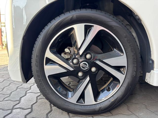 デイズ ハイウェイスター　Ｇターボ　純正オーディオ・アラウンドビューモニター・Ｒカメラ・エマージェンシーブレーキ・レーンキープ・スマートキー・プッシュスタート・ＥＴＣ（49枚目）