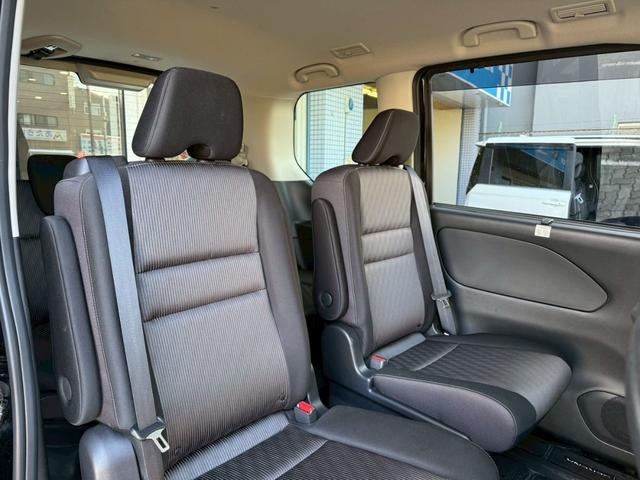 セレナ e-パワー ハイウェイスターV ・禁煙・純正10インチナビ・フリップダウン・フルセグTV・アラウンドビューモニター・Rカメラ・インテリジェントルームミラー・プロパイロット・両側電動スライドドア・スマートキー2個・LEDライト・ETC(16枚目)