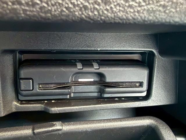 セレナ e-パワー ハイウェイスターV ・禁煙・純正10インチナビ・フリップダウン・フルセグTV・アラウンドビューモニター・Rカメラ・インテリジェントルームミラー・プロパイロット・両側電動スライドドア・スマートキー2個・LEDライト・ETC(40枚目)