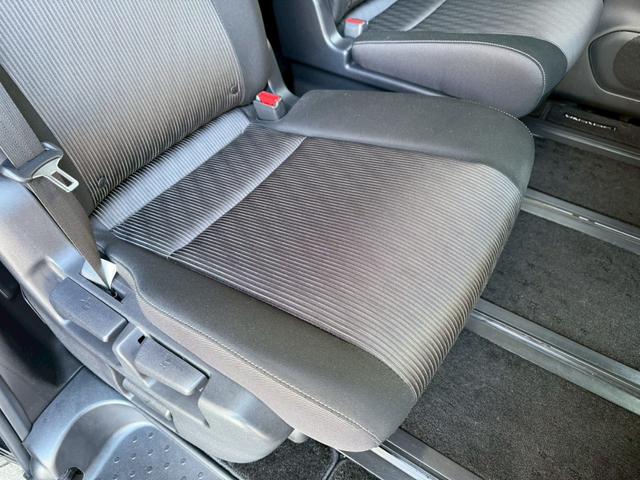 セレナ e-パワー ハイウェイスターV ・禁煙・純正10インチナビ・フリップダウン・フルセグTV・アラウンドビューモニター・Rカメラ・インテリジェントルームミラー・プロパイロット・両側電動スライドドア・スマートキー2個・LEDライト・ETC(58枚目)