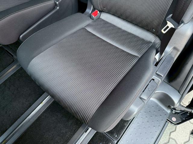 セレナ e-パワー ハイウェイスターV ・禁煙・純正10インチナビ・フリップダウン・フルセグTV・アラウンドビューモニター・Rカメラ・インテリジェントルームミラー・プロパイロット・両側電動スライドドア・スマートキー2個・LEDライト・ETC(61枚目)