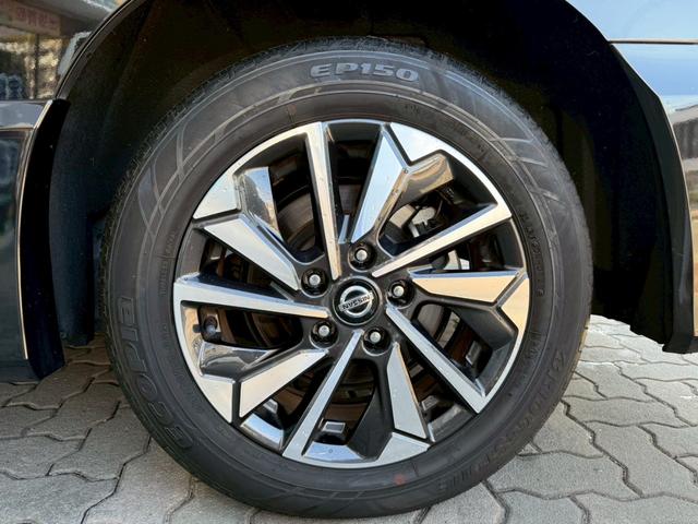 セレナ e-パワー ハイウェイスターV ・禁煙・純正10インチナビ・フリップダウン・フルセグTV・アラウンドビューモニター・Rカメラ・インテリジェントルームミラー・プロパイロット・両側電動スライドドア・スマートキー2個・LEDライト・ETC(64枚目)