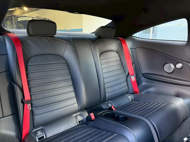 Cクラス C43 4マチッククーペ ・禁煙・ブルメスター・メーカーナビ・フルセグTV・Rカメラ・黒革・シートヒーター・パワーシート・HUD・ブラインドスポット・衝突軽減・レーダークルーズ・パワートランク・LEDライト・ETC(17枚目)