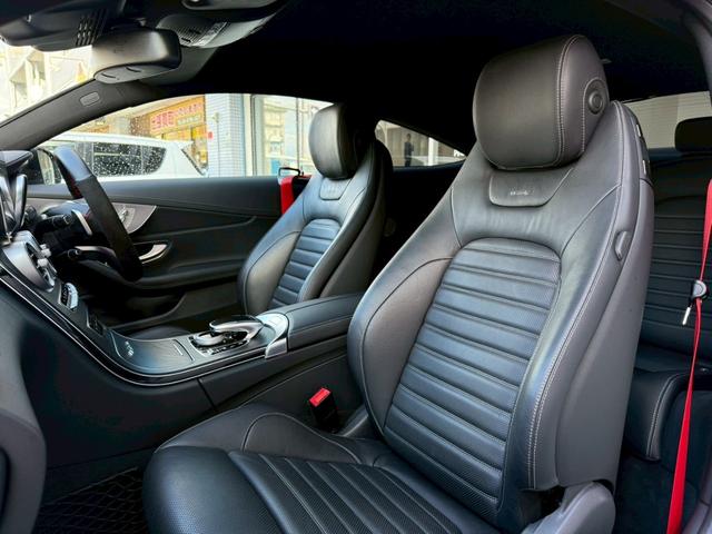 Cクラス C43 4マチッククーペ ・禁煙・ブルメスター・メーカーナビ・フルセグTV・Rカメラ・黒革・シートヒーター・パワーシート・HUD・ブラインドスポット・衝突軽減・レーダークルーズ・パワートランク・LEDライト・ETC(21枚目)
