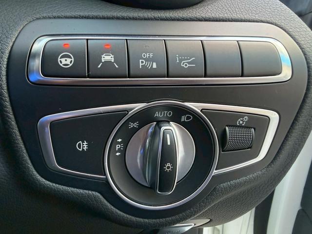 Cクラス C43 4マチッククーペ ・禁煙・ブルメスター・メーカーナビ・フルセグTV・Rカメラ・黒革・シートヒーター・パワーシート・HUD・ブラインドスポット・衝突軽減・レーダークルーズ・パワートランク・LEDライト・ETC(36枚目)