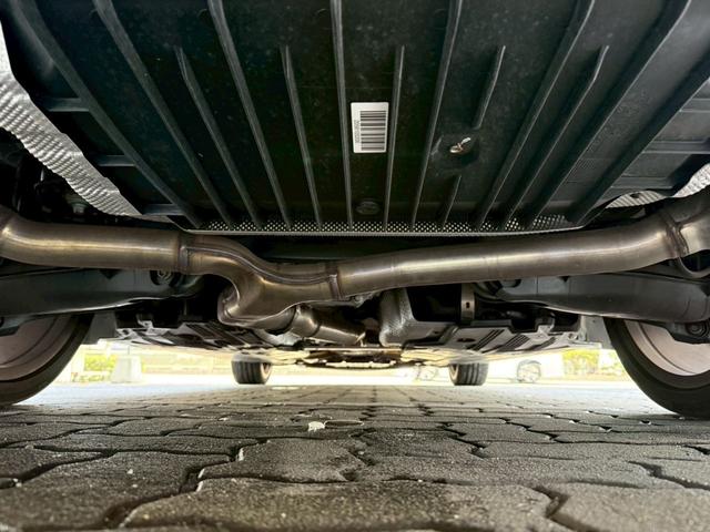 Cクラス C43 4マチッククーペ ・禁煙・ブルメスター・メーカーナビ・フルセグTV・Rカメラ・黒革・シートヒーター・パワーシート・HUD・ブラインドスポット・衝突軽減・レーダークルーズ・パワートランク・LEDライト・ETC(52枚目)