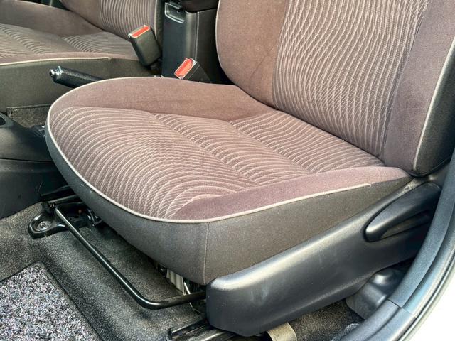 アクア G 純正ナビ(NSCP-W64)★地デジTV★Rカメラ★キーレス★クルーズコントロール★ETC★(55枚目)