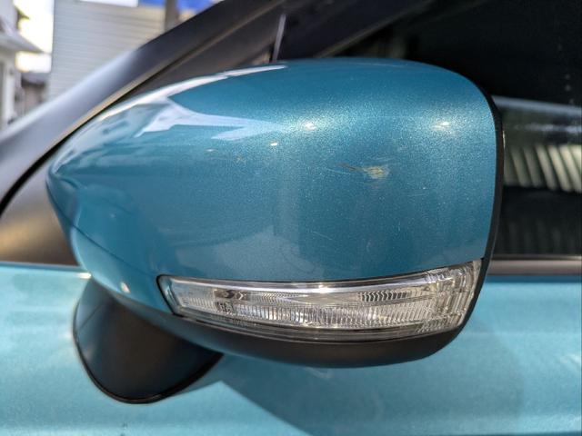 小傷複数ありますが、全体的には綺麗です