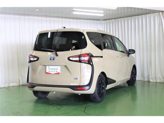 シエンタ ハイブリッド　Ｇ　セーフティーエディションＩＩ　フルセグ　メモリーナビ　ＤＶＤ再生　ミュージックプレイヤー接続可　バックカメラ　衝突被害軽減システム　ＥＴＣ　ドラレコ　両側電動スライド　ＬＥＤヘッドランプ　ウオークスルー　乗車定員７人　３列シート（7枚目）