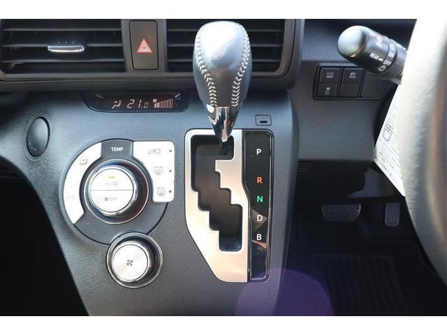 シエンタ ハイブリッド　Ｇ　セーフティーエディションＩＩ　フルセグ　メモリーナビ　ＤＶＤ再生　ミュージックプレイヤー接続可　バックカメラ　衝突被害軽減システム　ＥＴＣ　ドラレコ　両側電動スライド　ＬＥＤヘッドランプ　ウオークスルー　乗車定員７人　３列シート（13枚目）