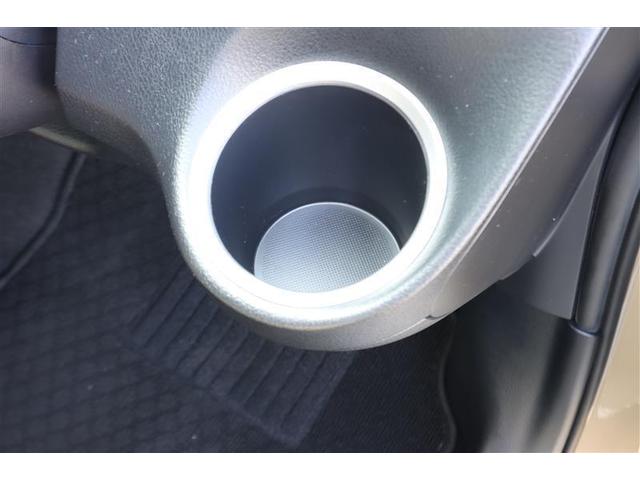 シエンタ ハイブリッド　Ｇ　セーフティーエディションＩＩ　フルセグ　メモリーナビ　ＤＶＤ再生　ミュージックプレイヤー接続可　バックカメラ　衝突被害軽減システム　ＥＴＣ　ドラレコ　両側電動スライド　ＬＥＤヘッドランプ　ウオークスルー　乗車定員７人　３列シート（31枚目）