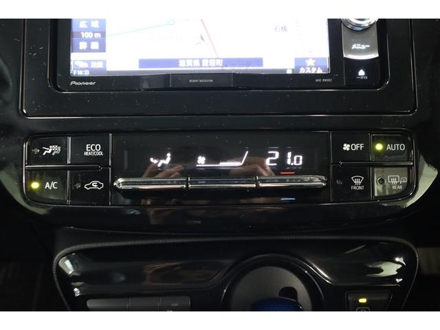 プリウス Ａツーリングセレクション　フルセグ　メモリーナビ　ＤＶＤ再生　ミュージックプレイヤー接続可　バックカメラ　衝突被害軽減システム　ＥＴＣ　ドラレコ　ＬＥＤヘッドランプ（12枚目）