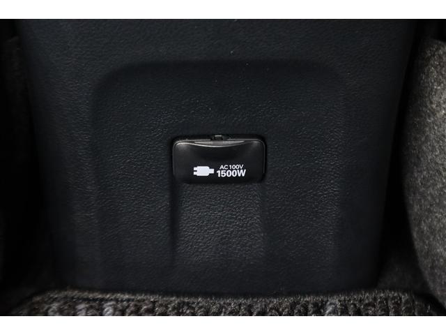 プリウス Ａツーリングセレクション　フルセグ　メモリーナビ　ＤＶＤ再生　ミュージックプレイヤー接続可　バックカメラ　衝突被害軽減システム　ＥＴＣ　ドラレコ　ＬＥＤヘッドランプ（29枚目）