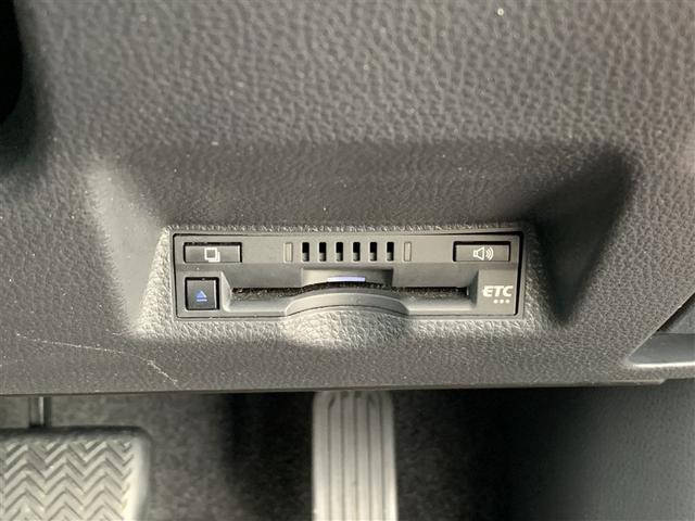 ヤリスクロス ハイブリッドＺ　メモリーナビ　ミュージックプレイヤー接続可　バックカメラ　衝突被害軽減システム　ＥＴＣ　ドラレコ　ＬＥＤヘッドランプ　ワンオーナー　記録簿（23枚目）